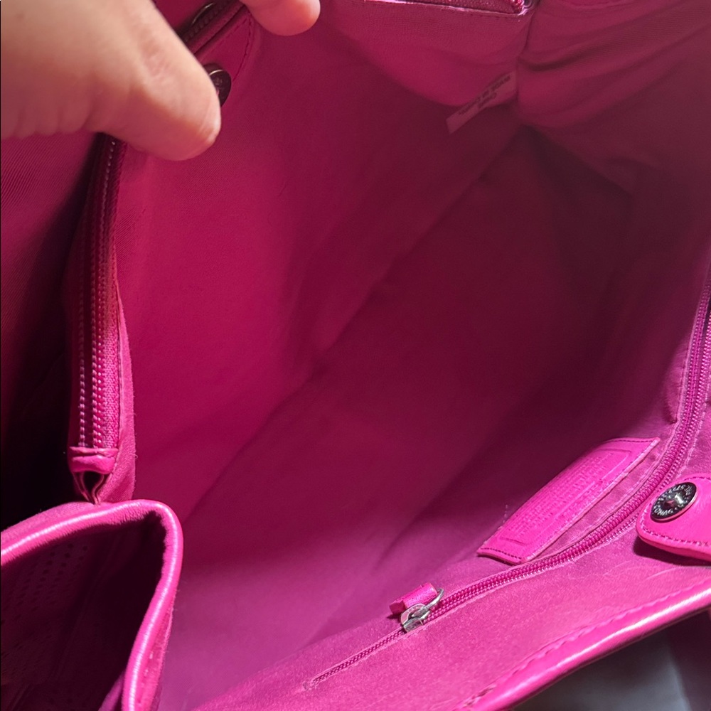Coach 2013 perforated leather watermelon tote bag - Picture 9 of 12